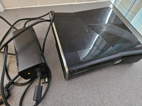 Xbox 360 slim konsole - s,
